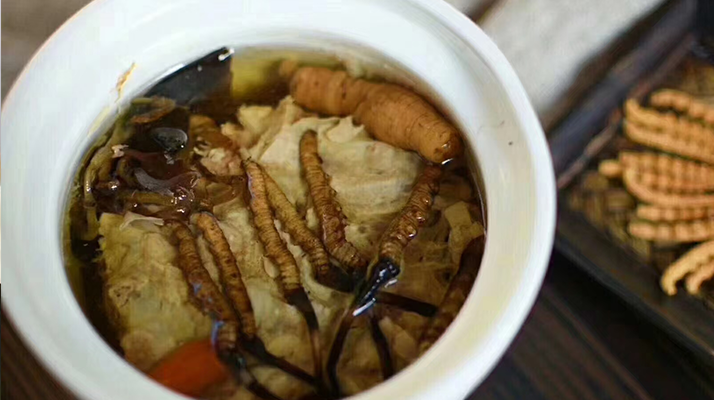 孕妇冬虫夏草炖汤做法：温和滋补的安全指南